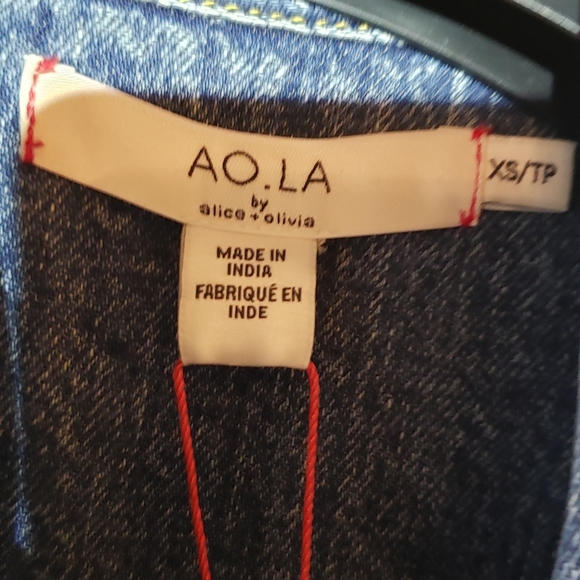 Alice & Olivia Denim Jacket - Picture 8 of 8
